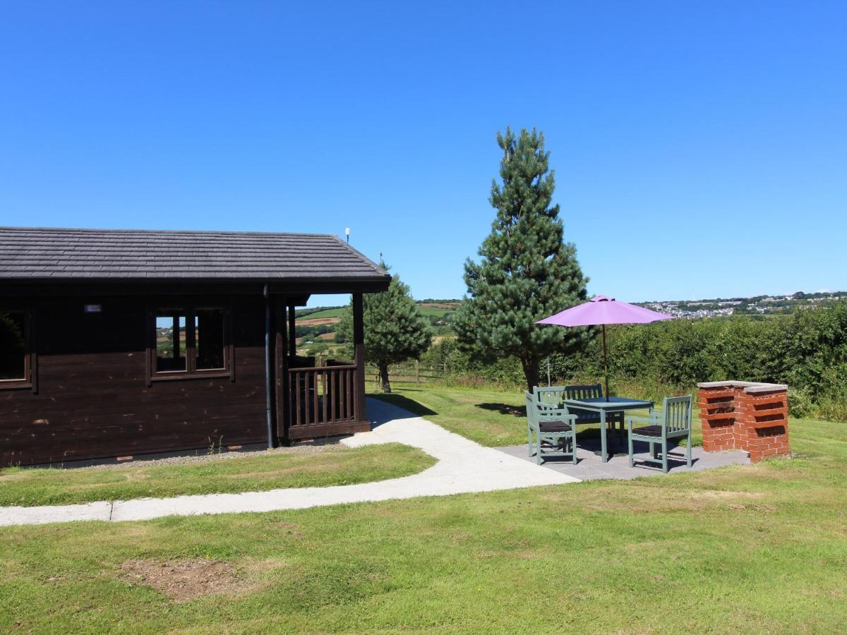 בודמין Willow Lodge מראה חיצוני תמונה